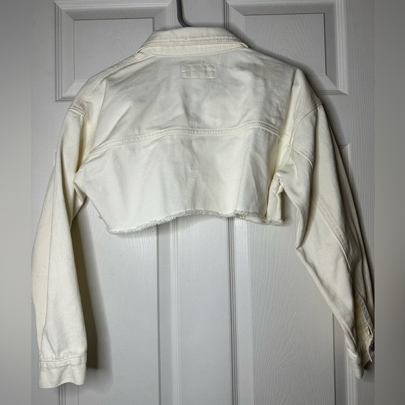 Cream Cropped Denim Jean Jacket / Forever 21 - Picture 7 of 12